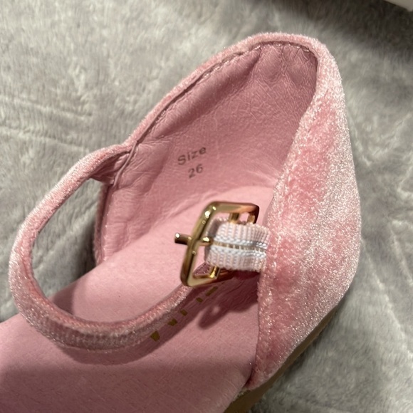 Olivia Velvet blush Sandals - Picture 6 of 6